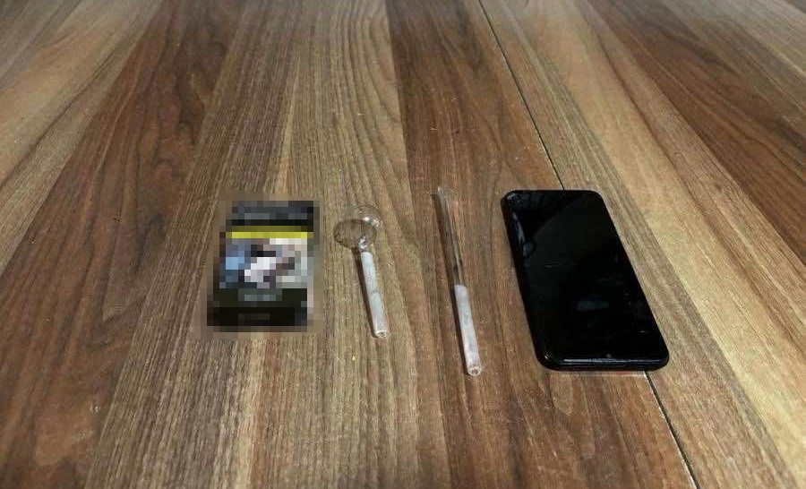 Cezaevine uyuşturucu götürdü!