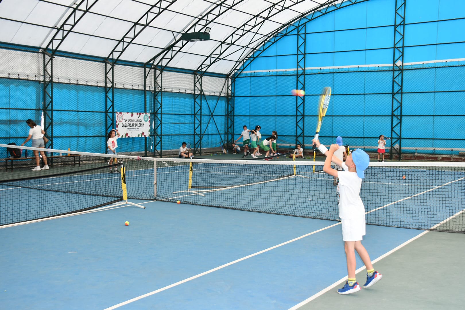Festivalde tenis ve futbol coşkusu