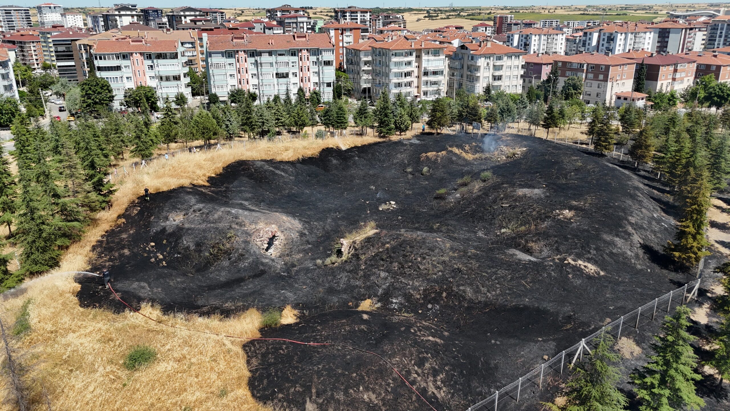 Tarihi tabya yangın kurbanı