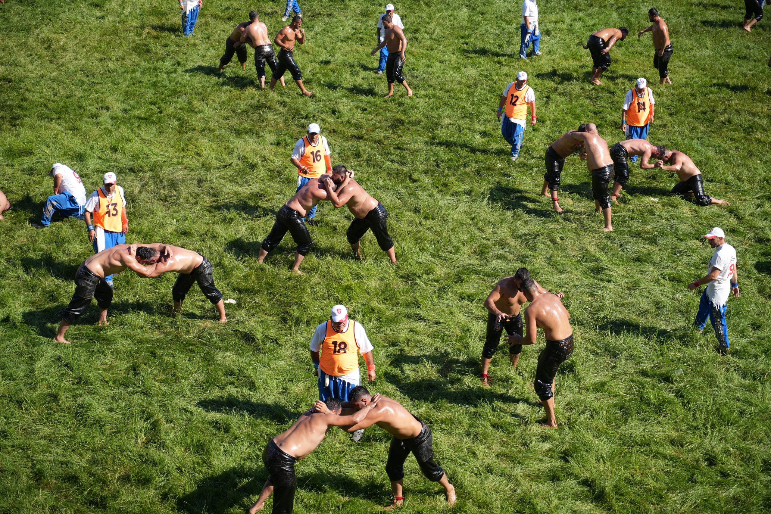 Kırkpınar Yağlı Güreşleri’nde heyecan başladı
