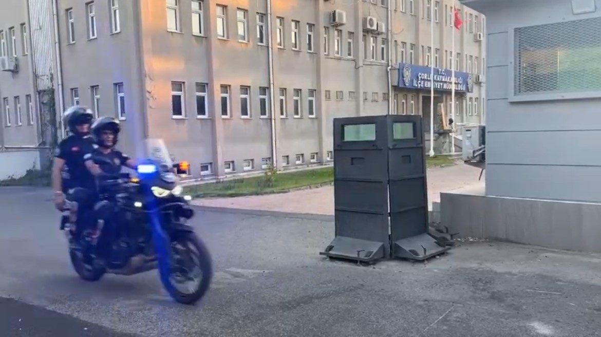 Evlerden hırsızlık yapan 3 kişi tutuklandı