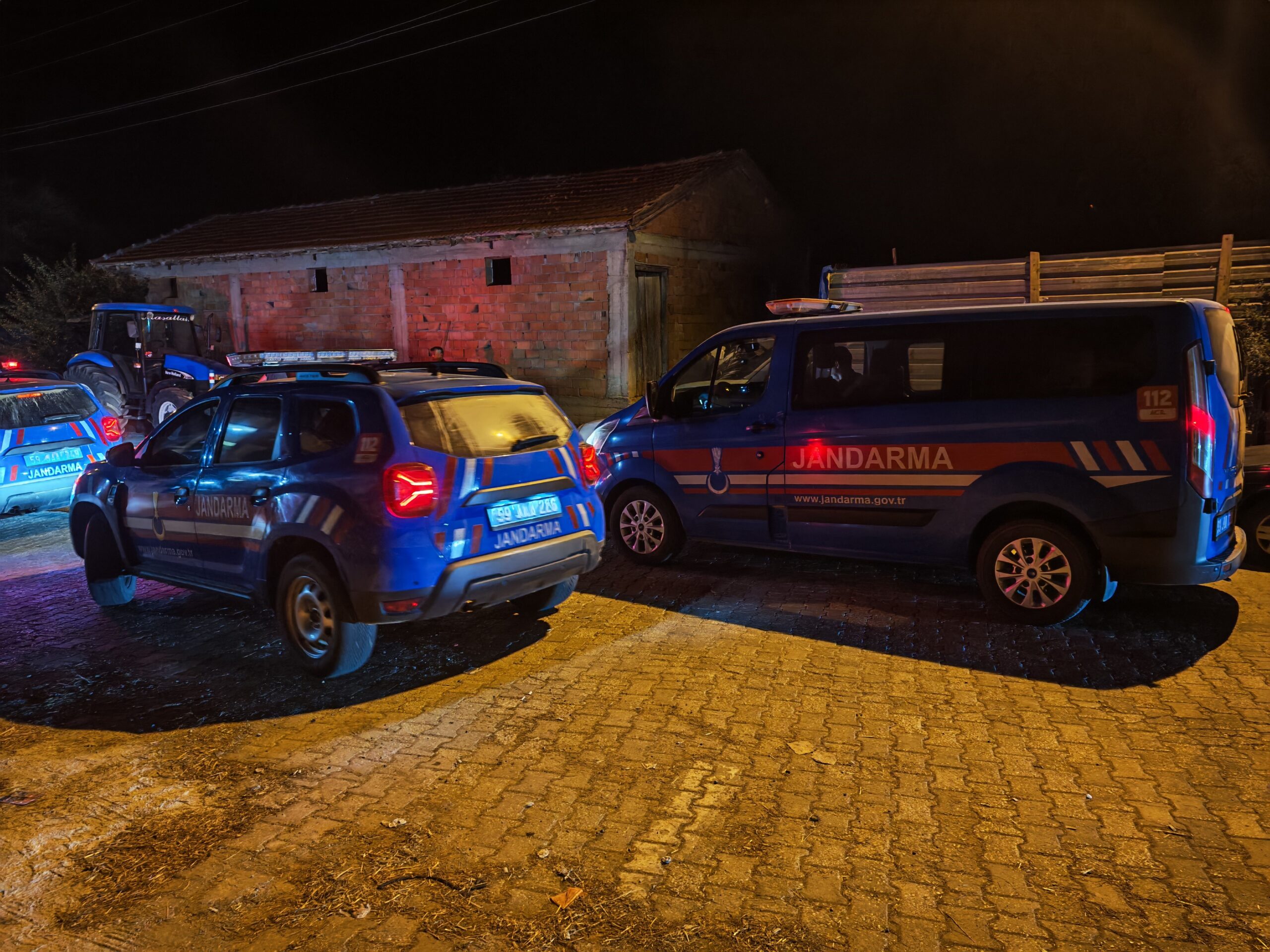 Kayıp kız harabe bir evde bulundu