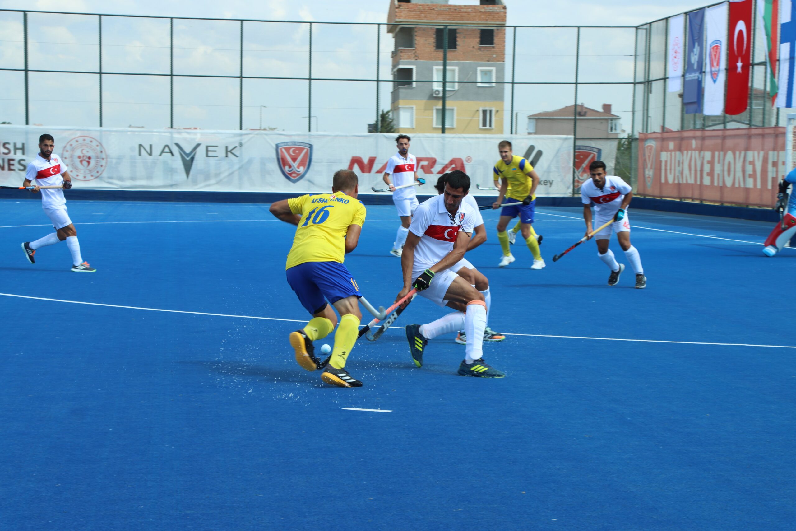 Türkiye’yi yenip şampiyon oldular