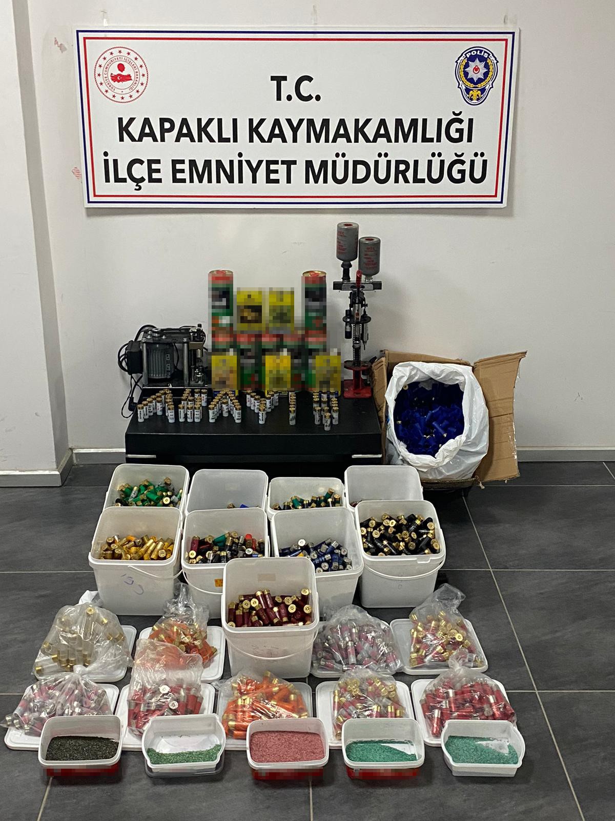 Sosyal medyadan barut ve fişek satan şüpheli yakalandı