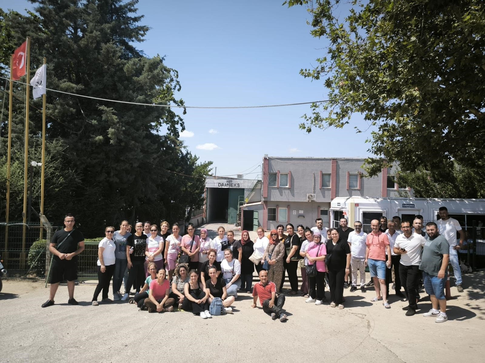 Tazminatları ödenmeyen işçiler eylem kararı aldı