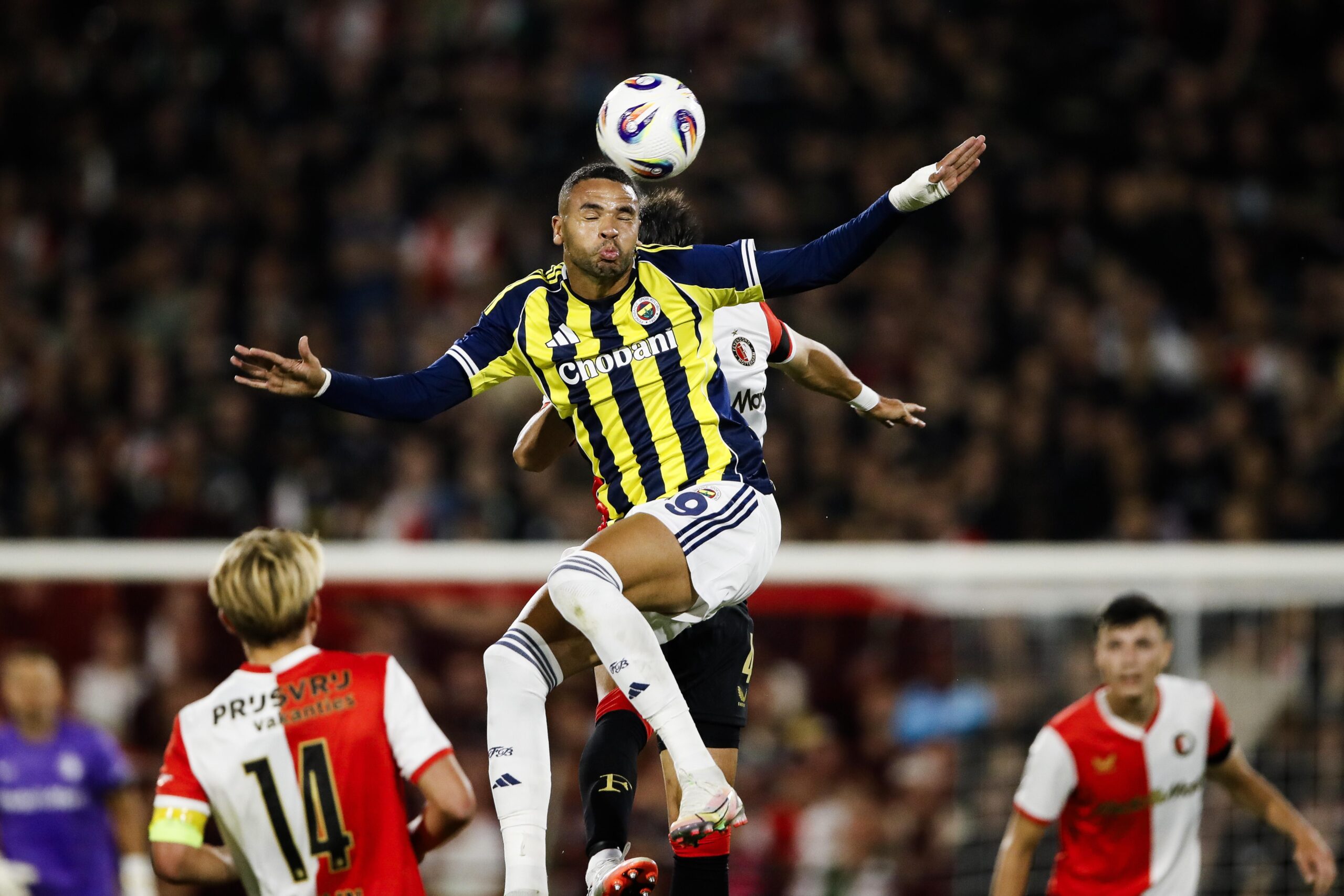 Fenerbahçe taraftarının kafasındaki tek soru: Yine mi olmayacak?