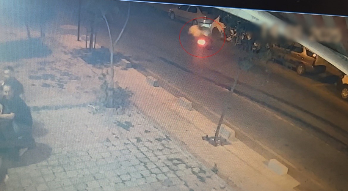 Kaygan zemin kazaya neden oldu: 1 yaralı