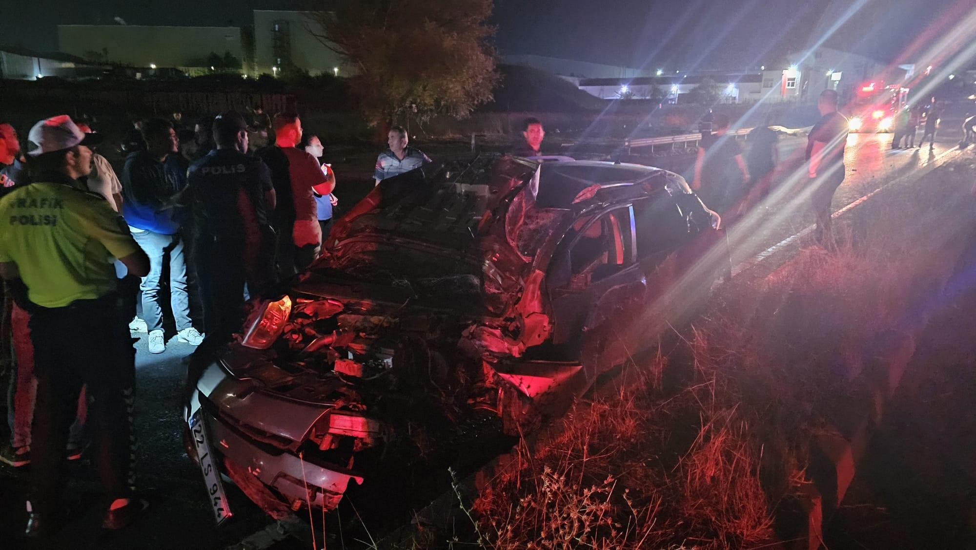 Feci kaza 16 yaşındaki kızı hayattan kopardı