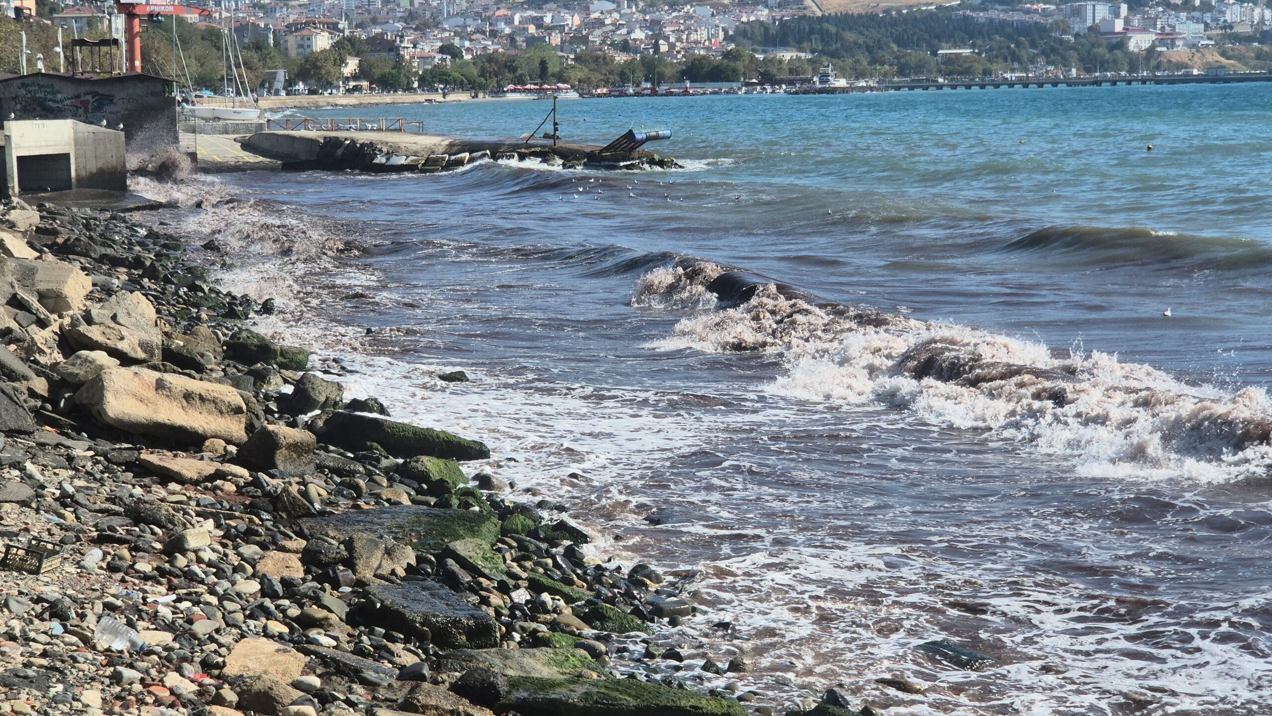 Tekirdağlı balıkçılar fırtınaya yakalandı
