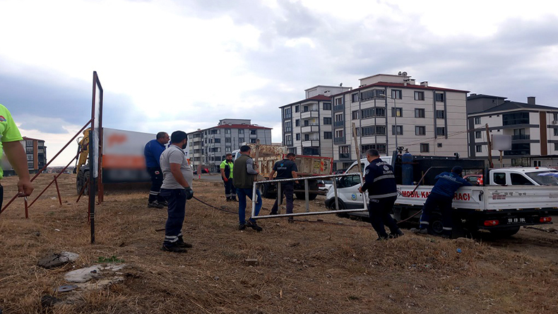 Büyükşehir, görüntü kirliliğine geçit vermiyor