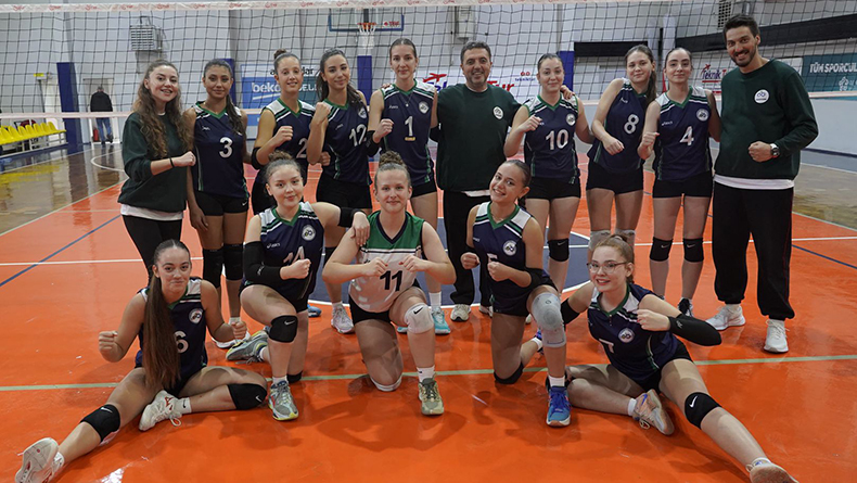 ÇBSK voleybolda Tekirdağ’ı yendi