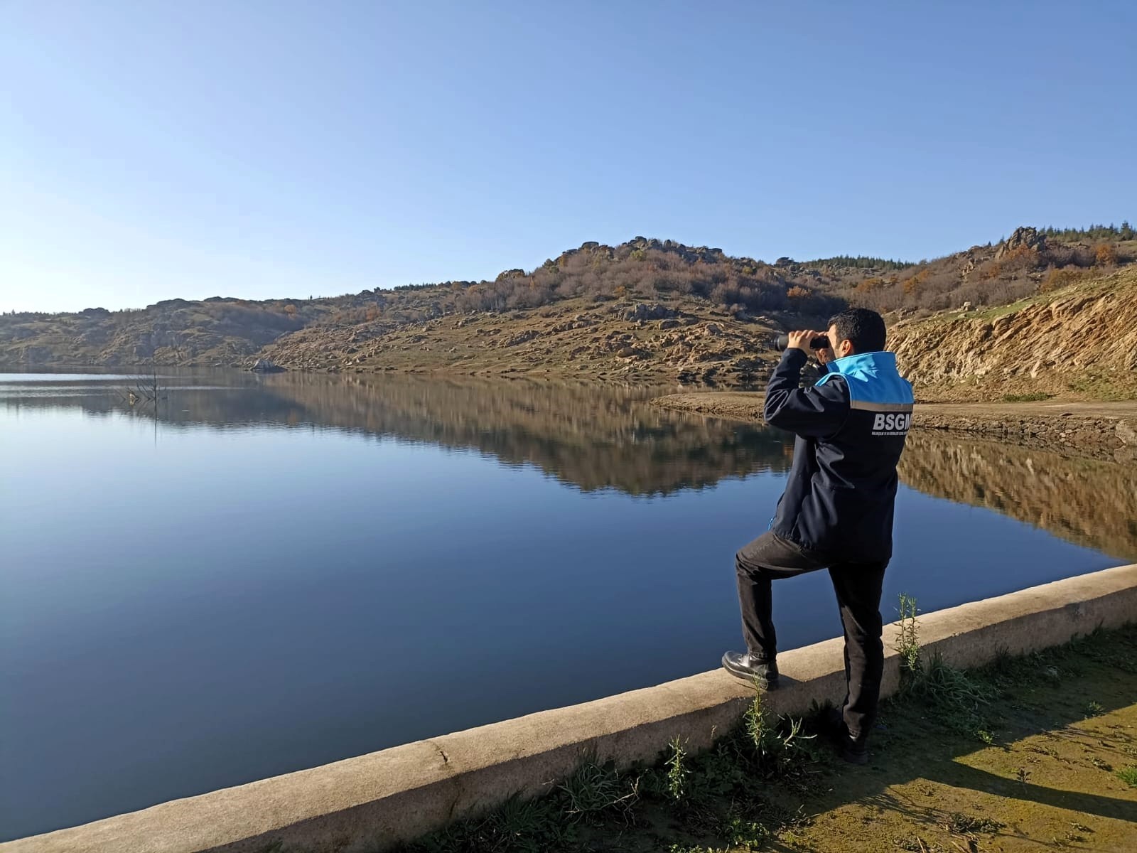 Dürbünle kaçak avcı arıyorlar