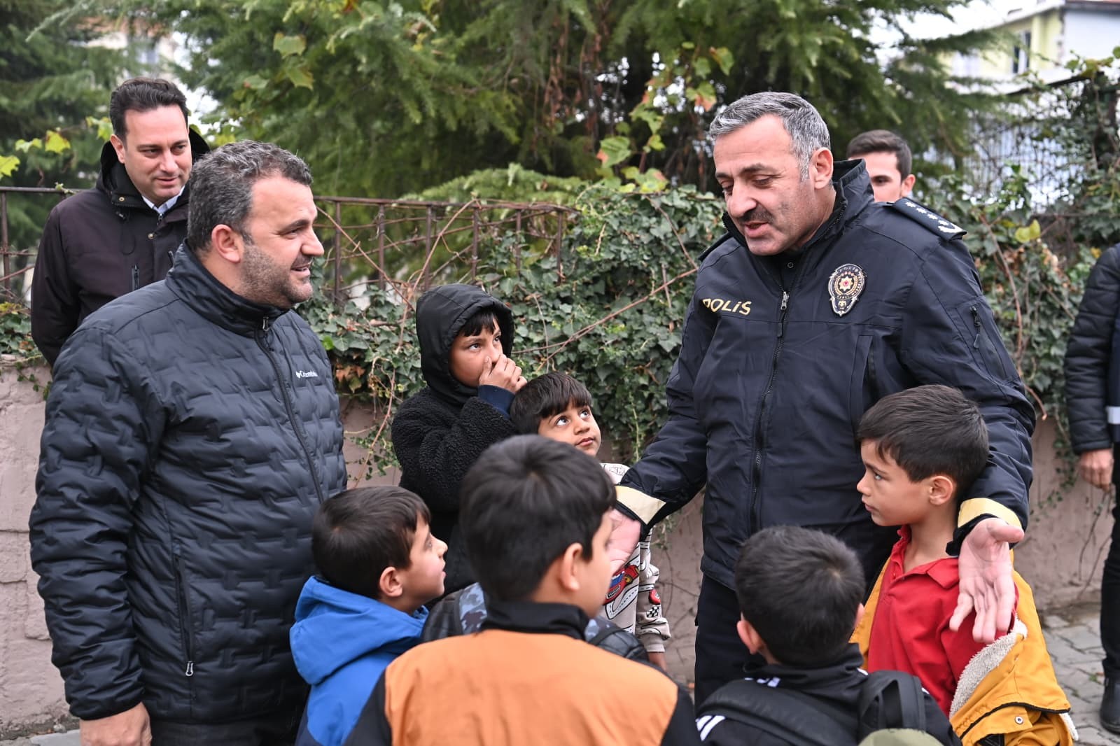 Metruk binalara polisten sıkı denetim